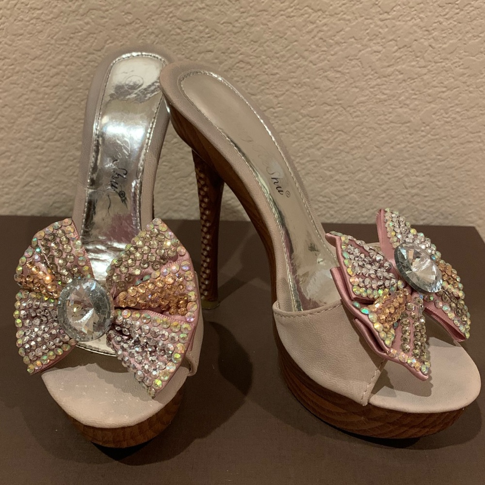 Bow Decor Sandal